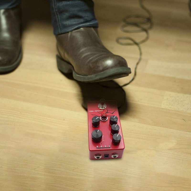 Musical Effects |   Guitar Distortion Pedal Electric Guitar Effects Pedal Front Stage Effector Red Musical Effects Musical Effects