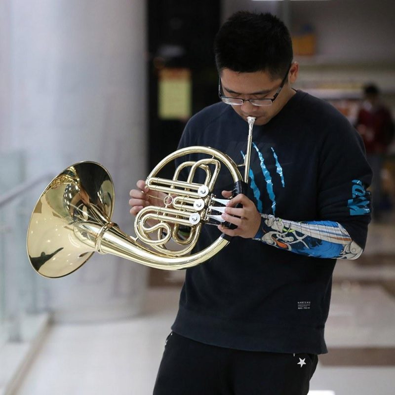 Brass |   Bb Single French Horn 3 Key Brass Gold Lacquer Single-Row Split French Horn Gold Brass Brass