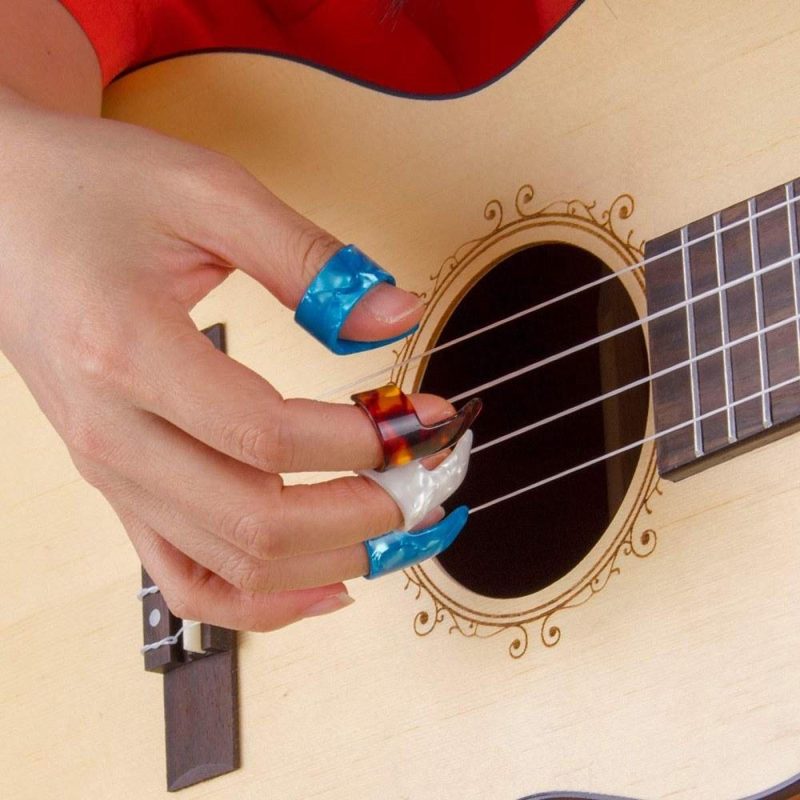 Strings and Accessories |   34Pcs Guitar Accessory Kit Guitar Picks Capo Acoustic Guitar Strings Bridge Pins Bone Strings Multicolour Musical Instruments Multicolour